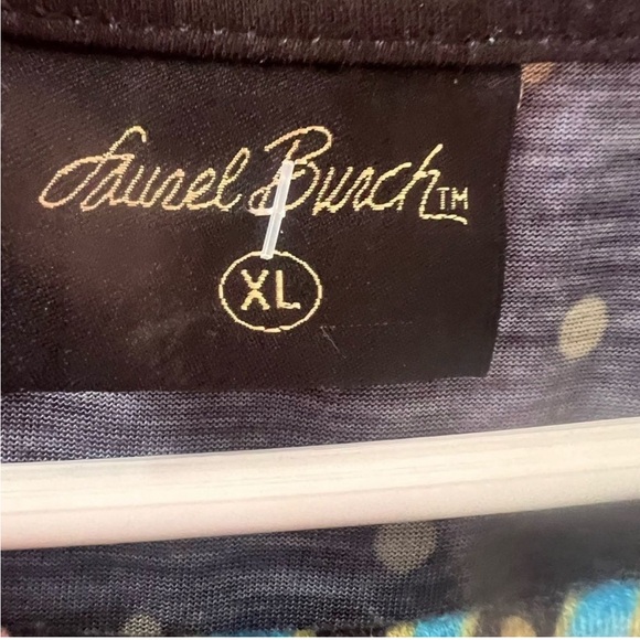 NEW Laurel Burch Canine Clan Top - Picture 6 of 8